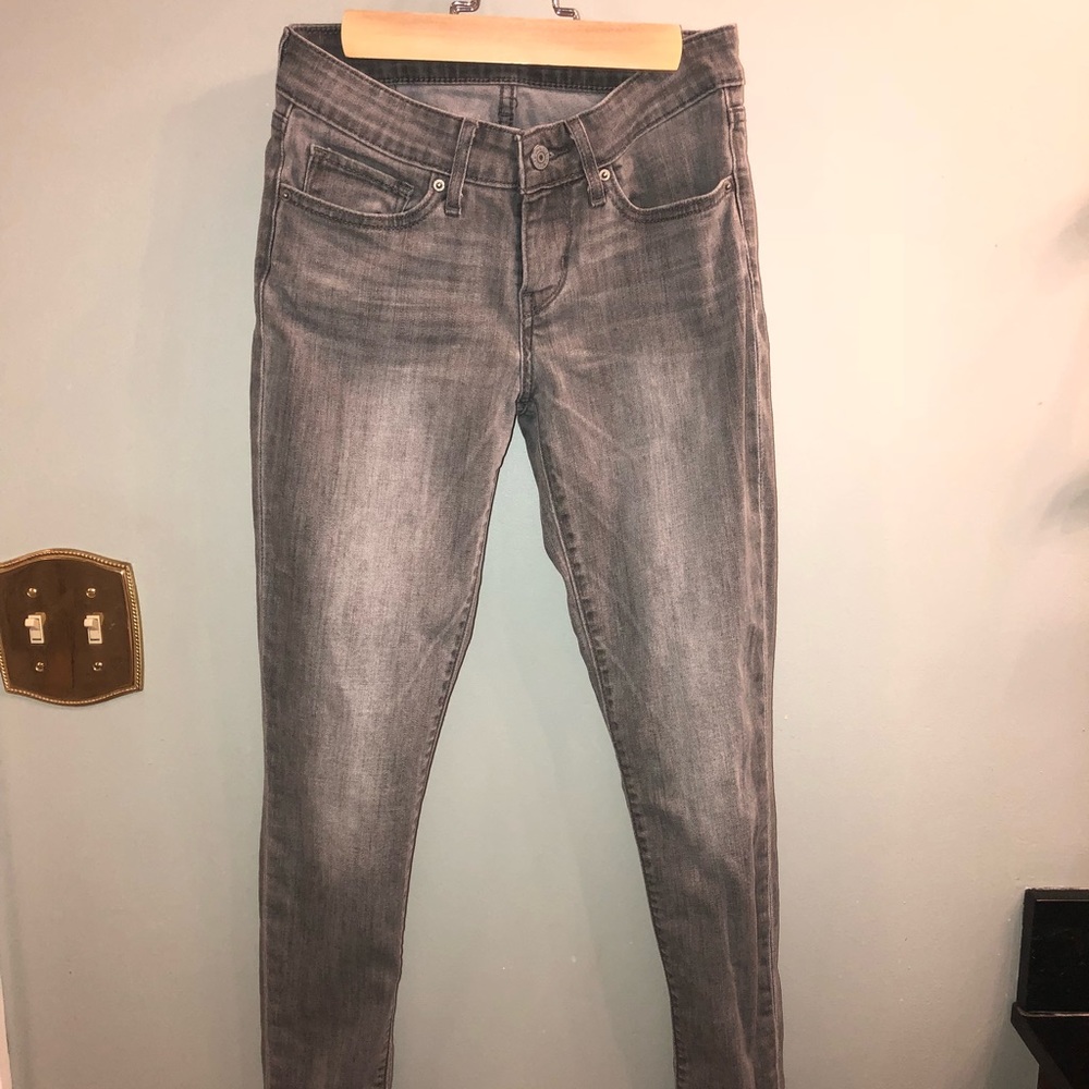 Levi skinny jeans